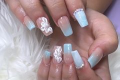 acrylic nails near me