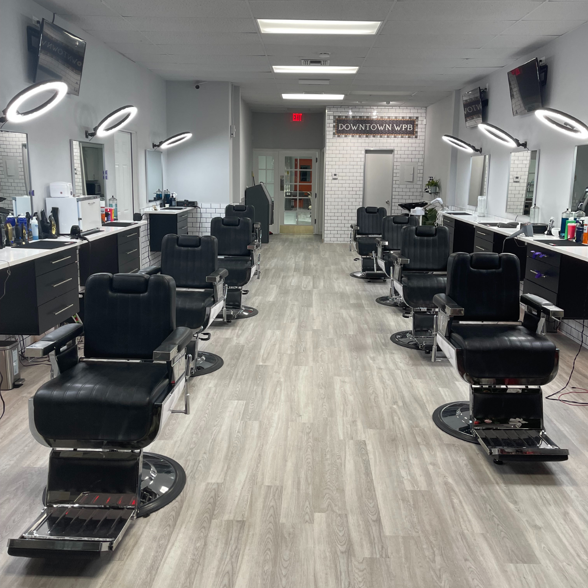 Ascend the Trend – West Palm Beach Barbershop