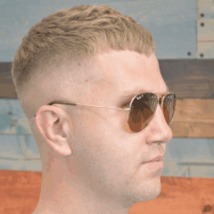 Brian 8 crop top haircut in the best barbershop in west palm beach