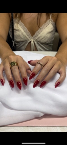 BEST NAIL SALON NEAR ME
