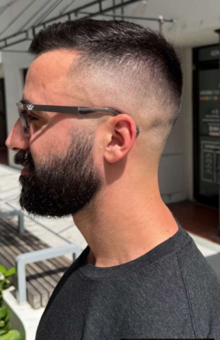 skin fade in west palm beach barbershop